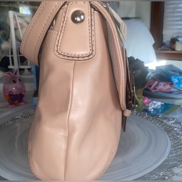 COACH PEACHY PEARL shoulder bag! NWT - Picture 5 of 15